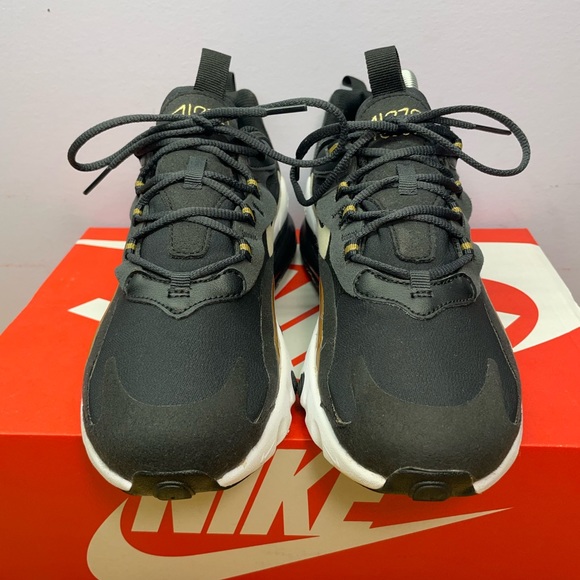 Nike Air Max 270 React “Metallic Gold” (GS) - Picture 4 of 6